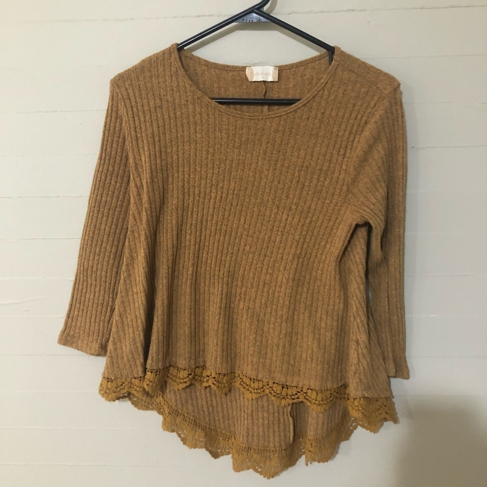 Altar'd State Ribbed Blouse with Lace Hem SZ S